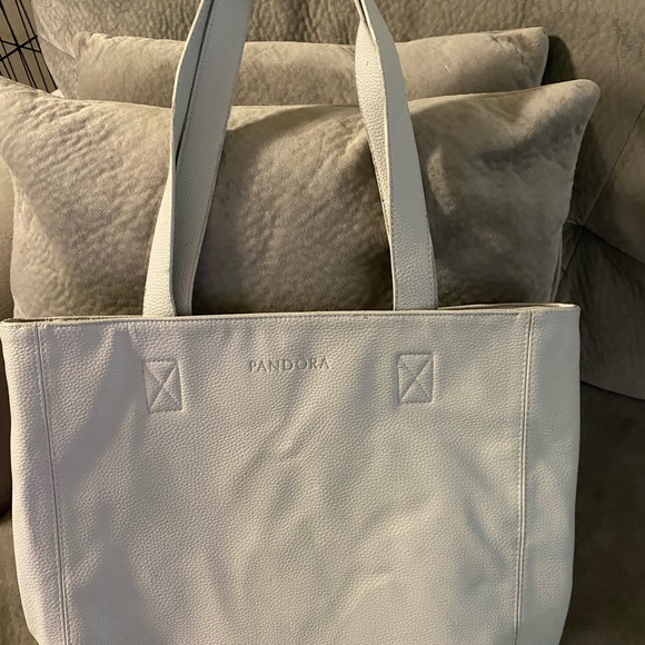 Rare - Pandora Jewelry Official Large Tote - Picture 6 of 7
